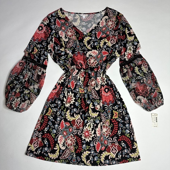 Westport Dresses & Skirts - NWT Floral Hippie Strech Midi Longsleeved Dress -black red, lace puffer sleeve L